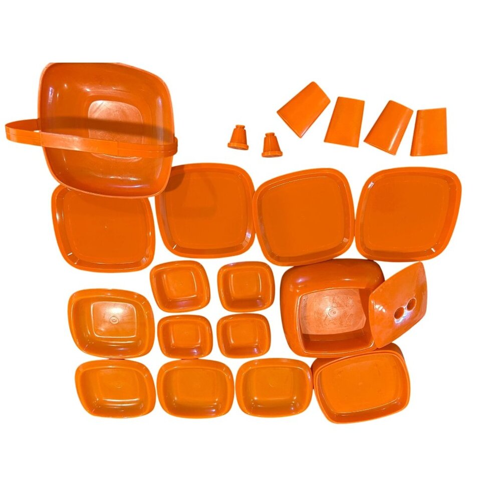 Vintage Pic Nic Pac by Pymsa Orange Plastic Service for 4 Retro with Box